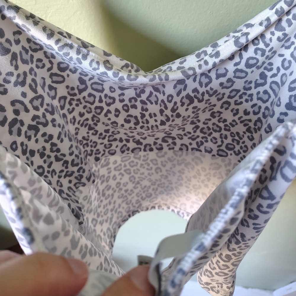 Gaze Women's Small Gray Cheetah Print Spaghetti Strap Cropped Cami - Picture 4 of 5